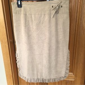 Laundry by Shelli Segal Suede Leather Cream Skirt w/Side Ruffles Side Slits